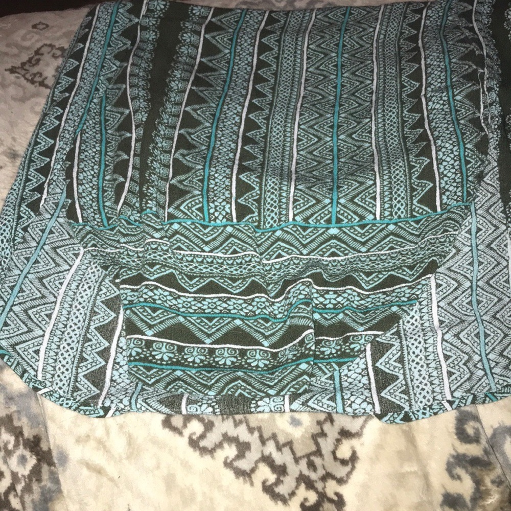Patterned skirt - Picture 2 of 2